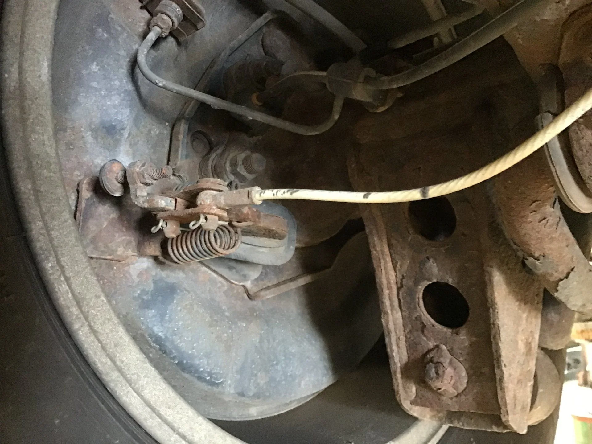 lx 470 under 5.webp
