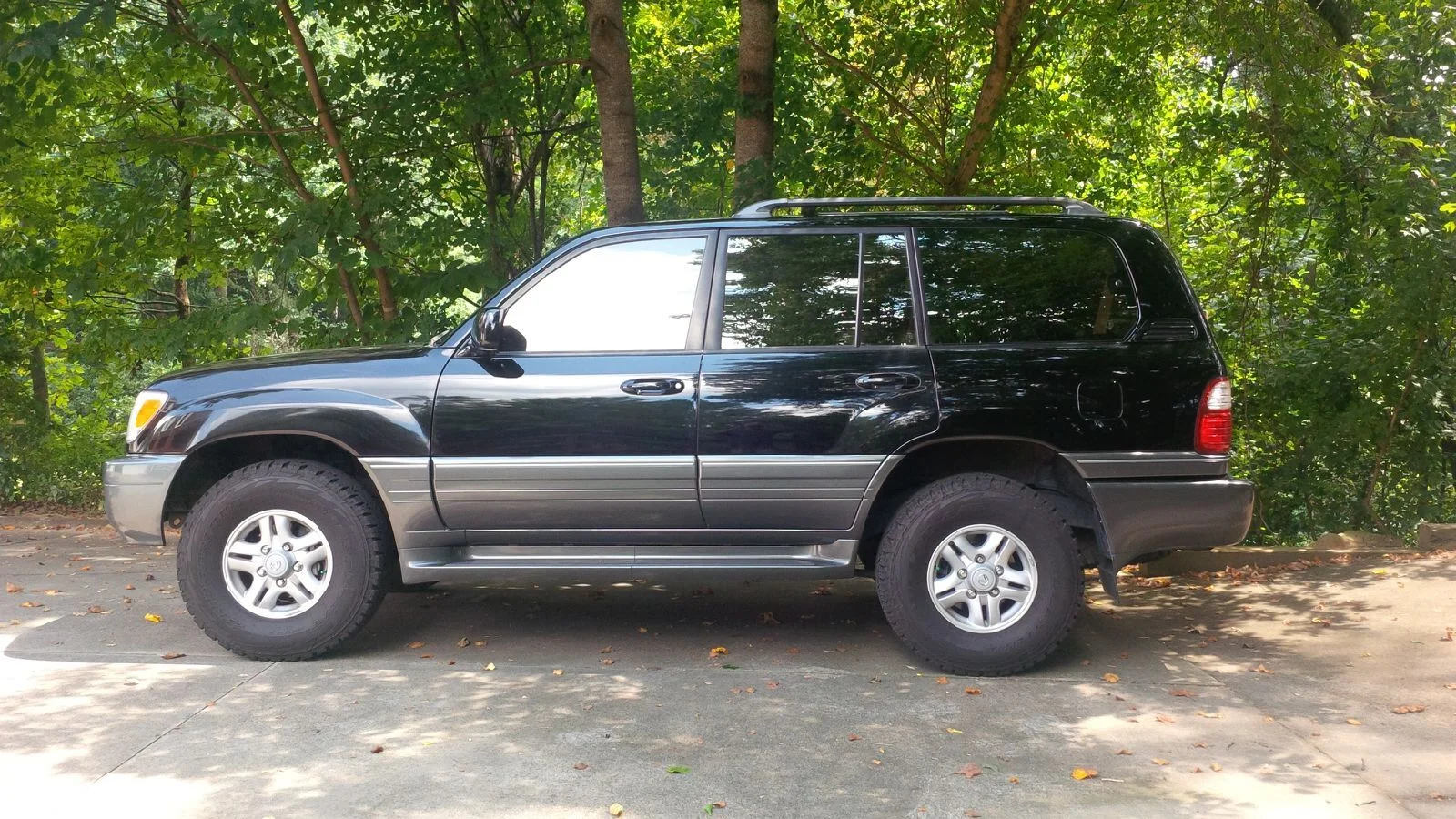 LX w Running Boards.webp