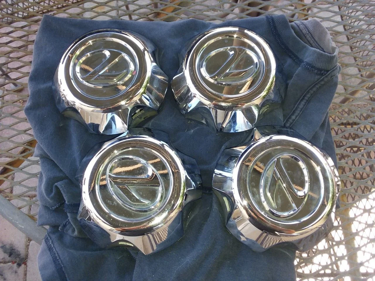 LX wheels.jpg