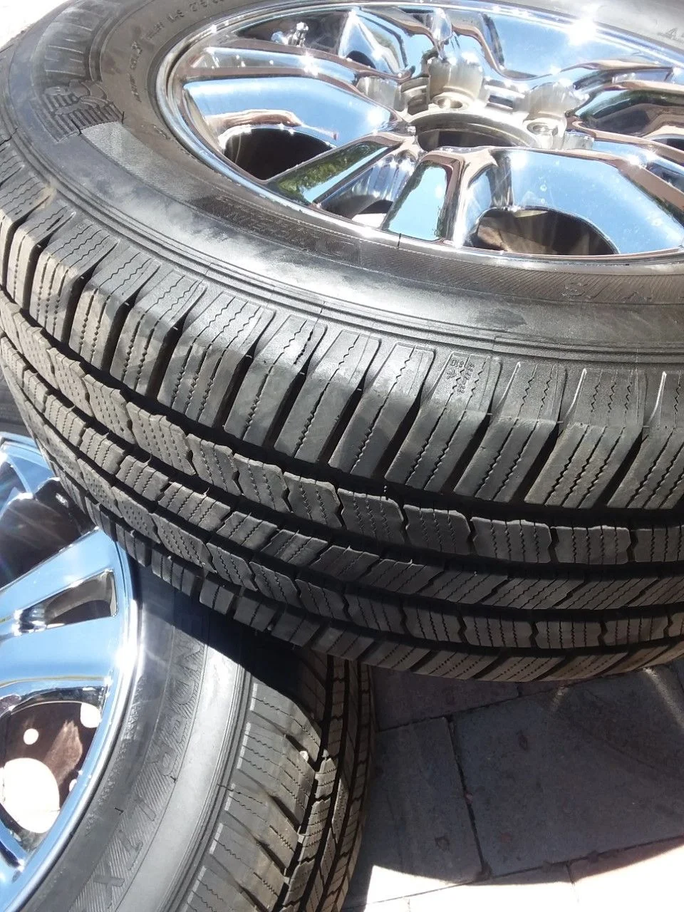 LX wheels1.jpg