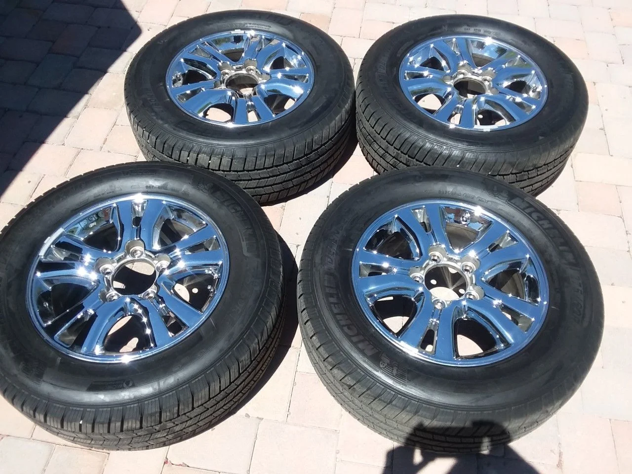 LX wheels2.jpg