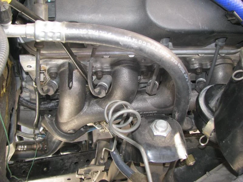 lx450 exhaust 001.webp