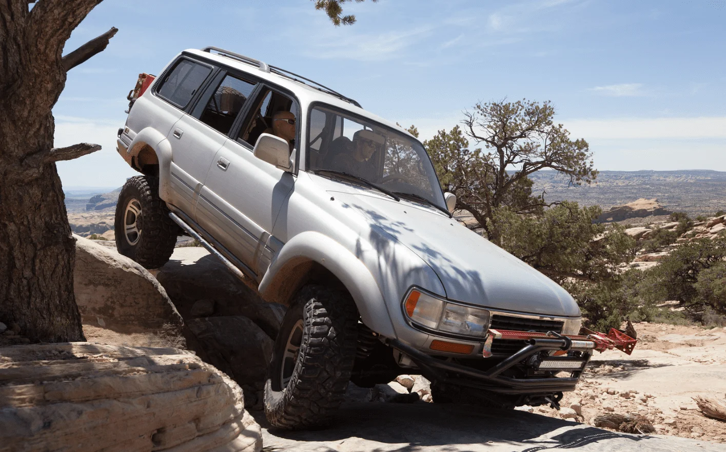 LX450 Moab 1.webp