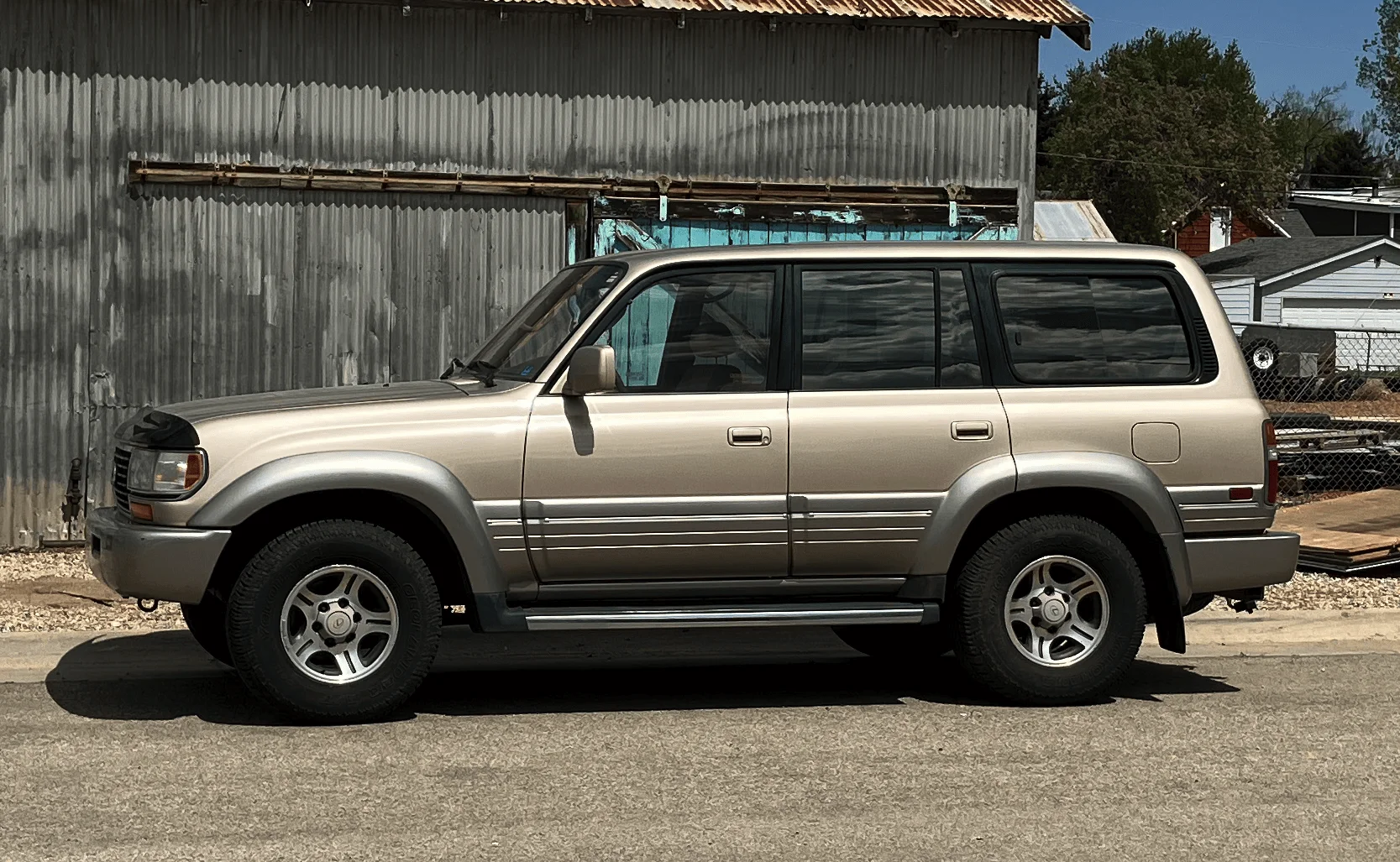 lx450.webp