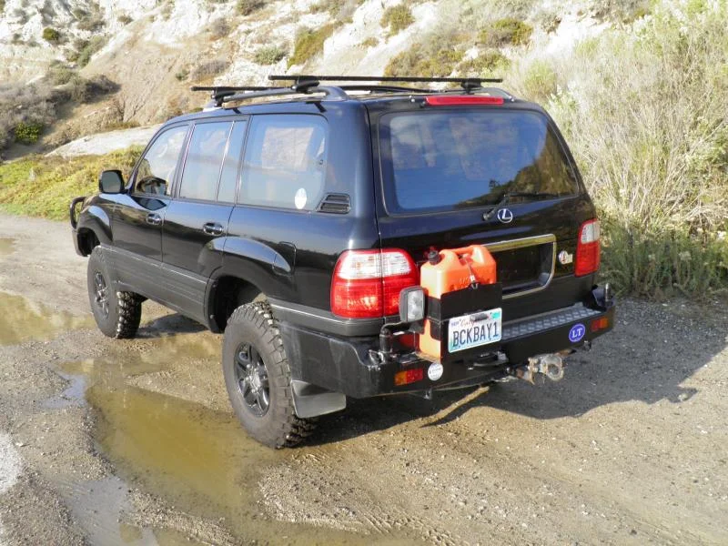 lx470 003.webp