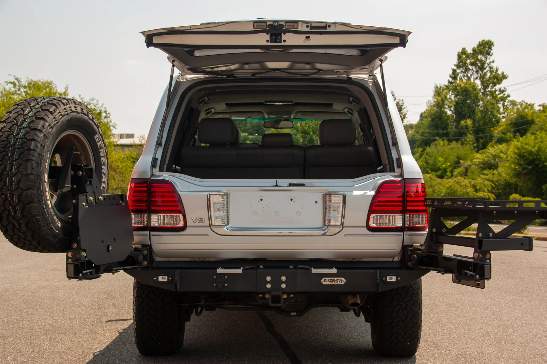 LX470-14.webp