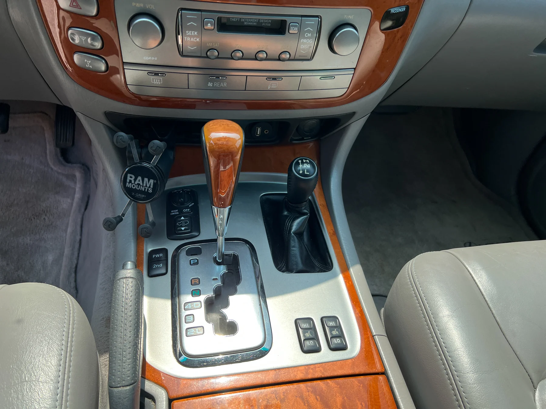 LX470-42.webp