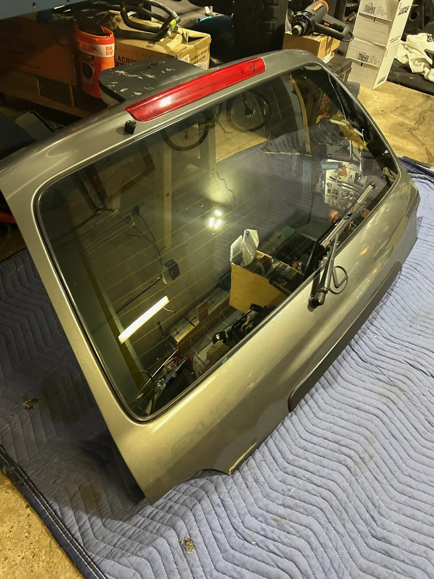 LX470 Rear Hatch 2.webp