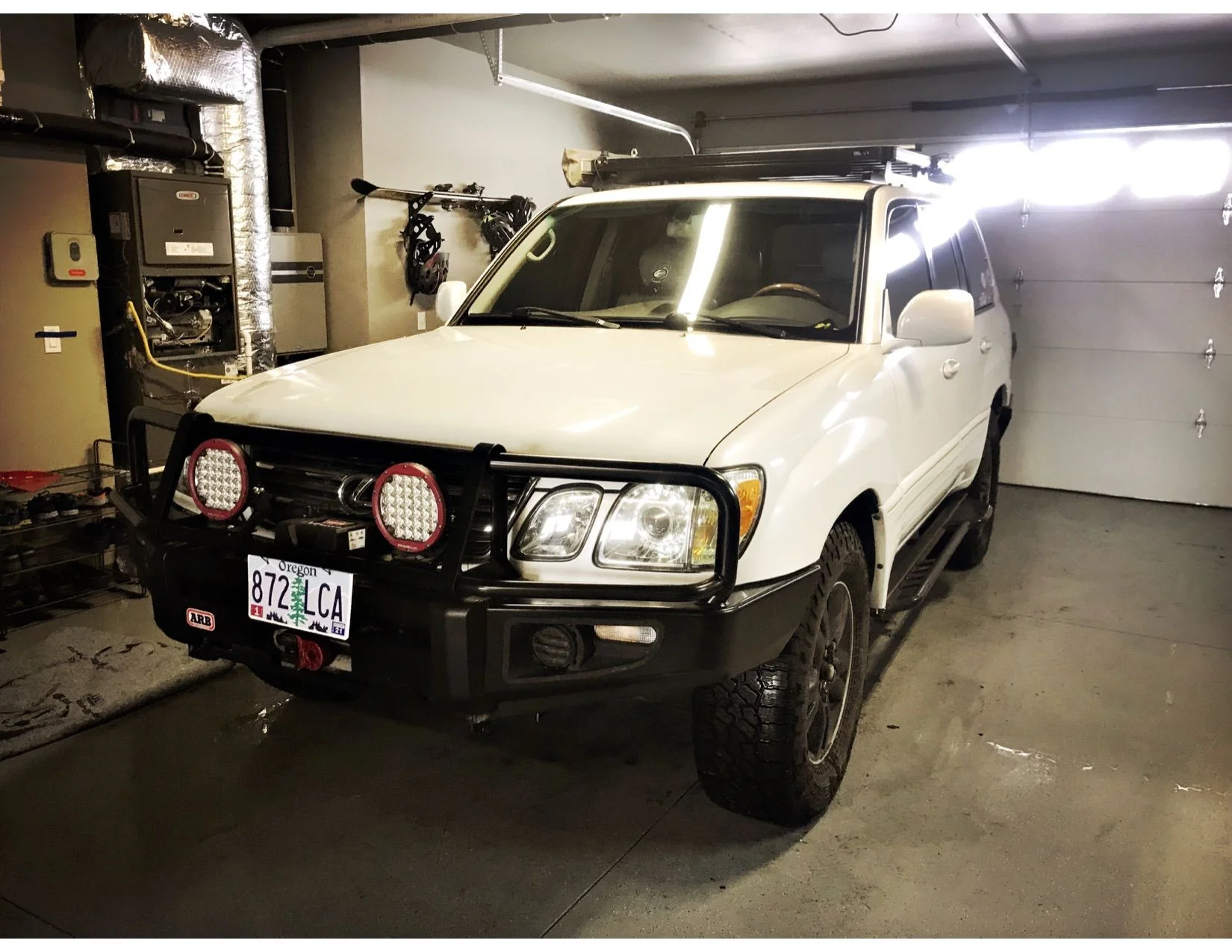 LX470.webp