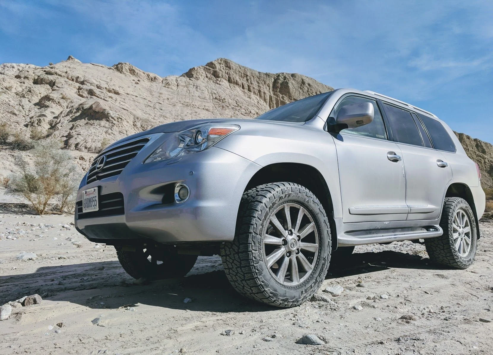 LX570wash.webp