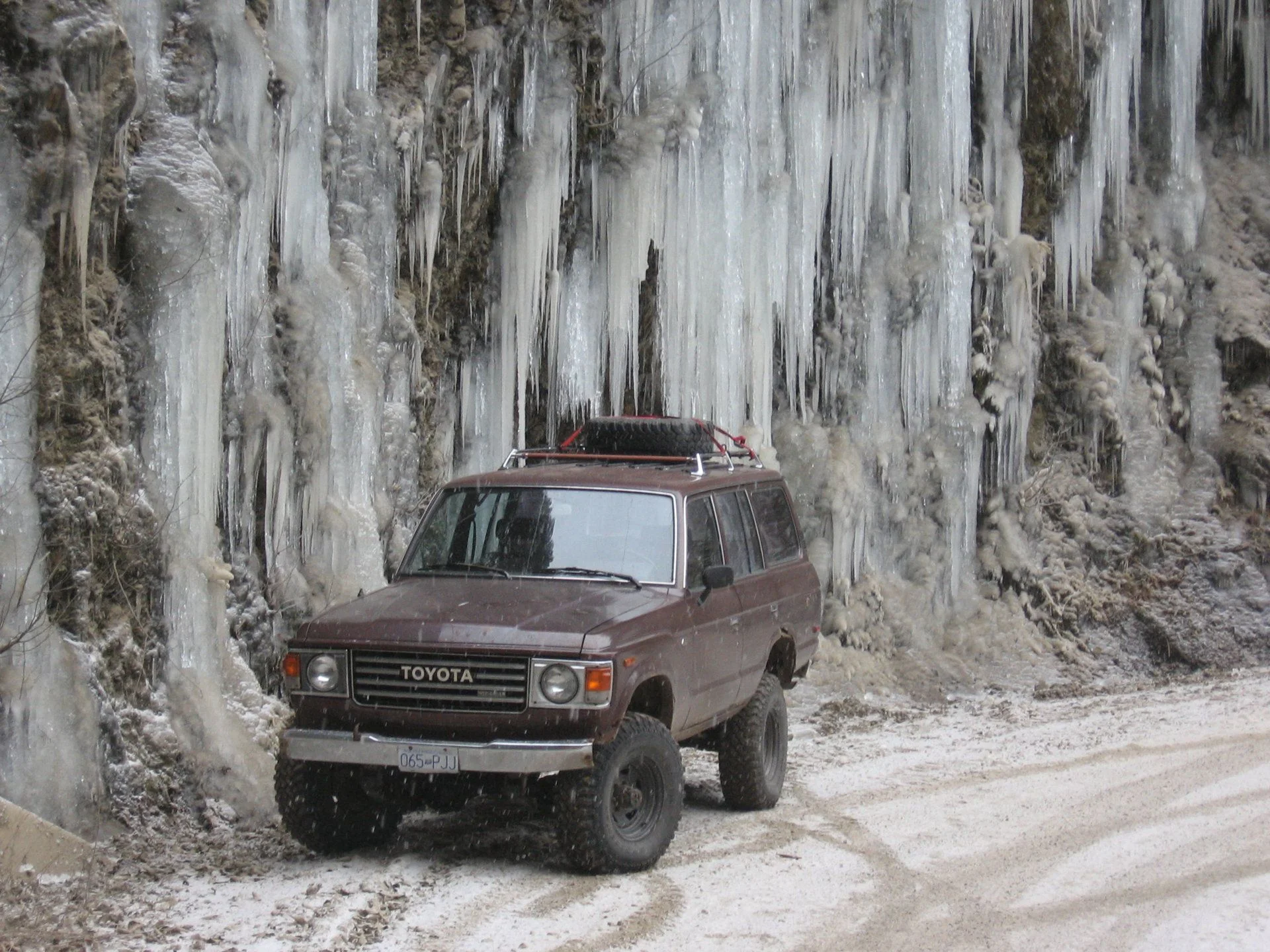 Martin BJ 60 Ice wall.webp