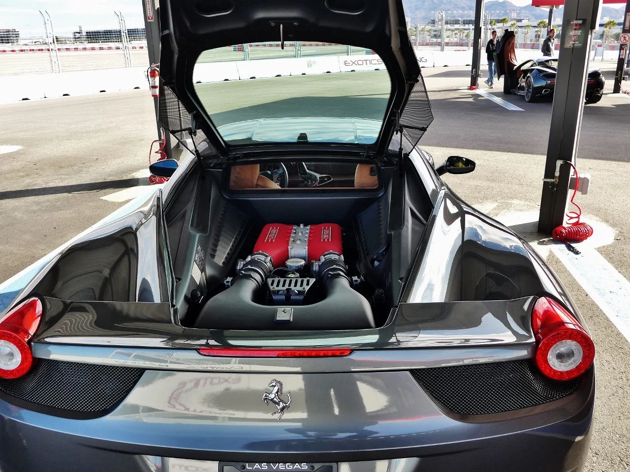 Mid-engine Ferarri (1280x960).webp