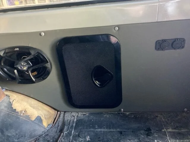 Moose rear amp panel.webp