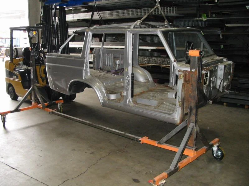 mounting body to rotisserie 2009.webp