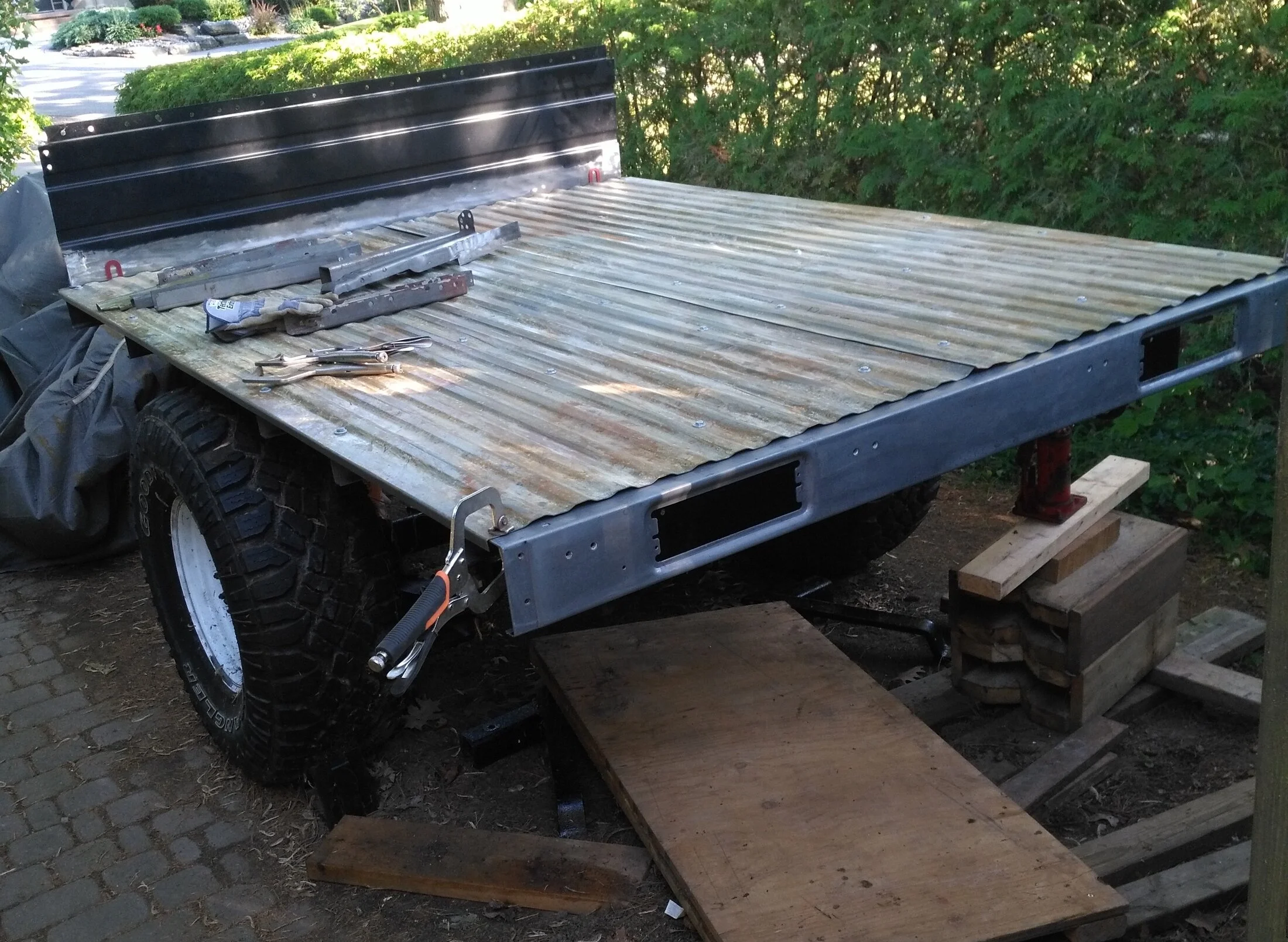 new bed floor test fit1.webp