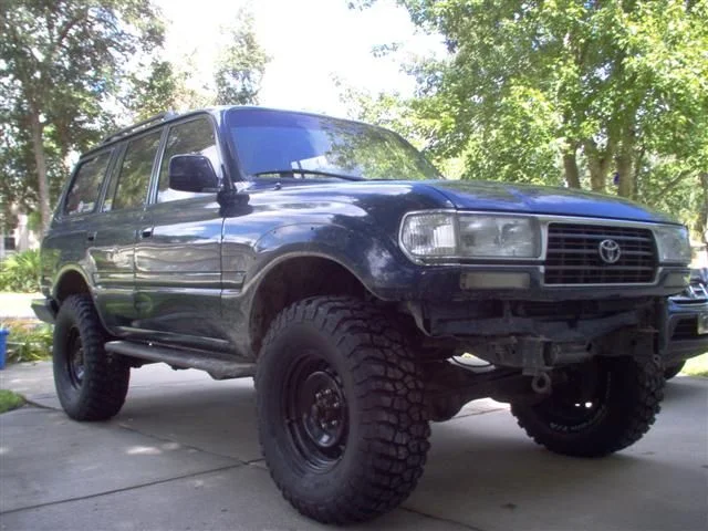 New BFG Mud Terrain KM2 002 (Small).webp