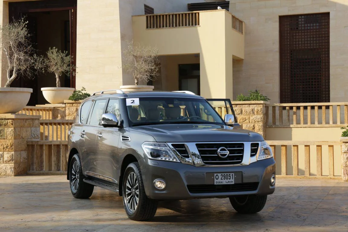 nissan_patrol_2014fileminimizer.webp