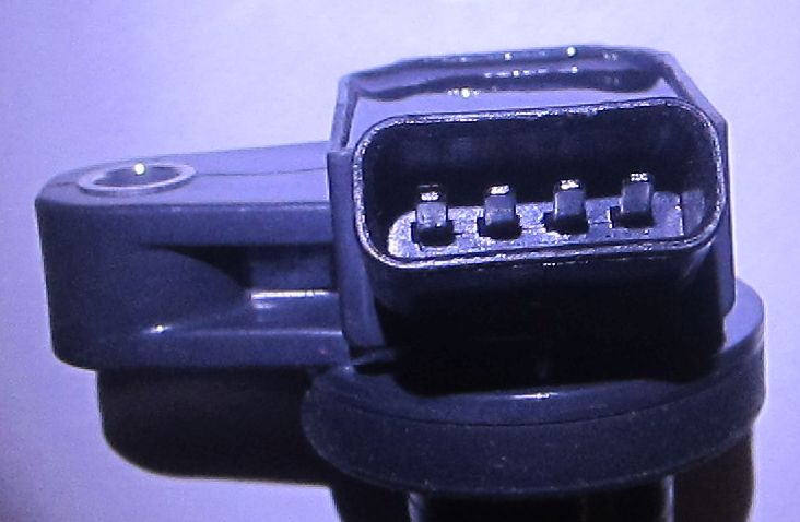 No mold stamp near connector pins_6918.jpg