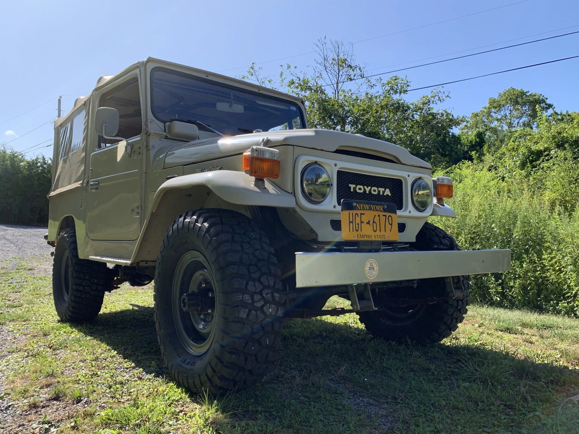 1979 FJ43 Frame-off restore with some upgrades (auction live on BaT)