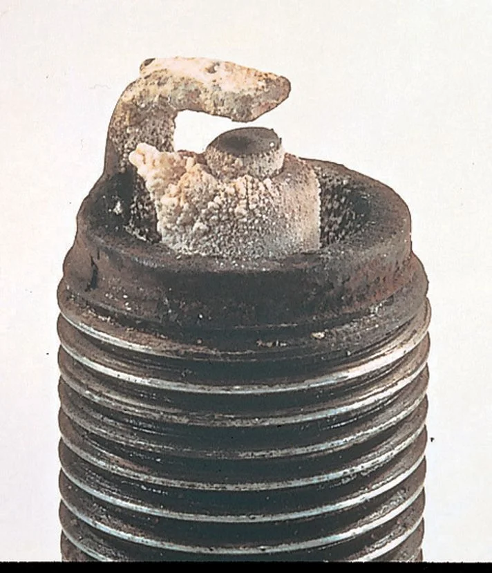 oil-consumption-deposits.webp