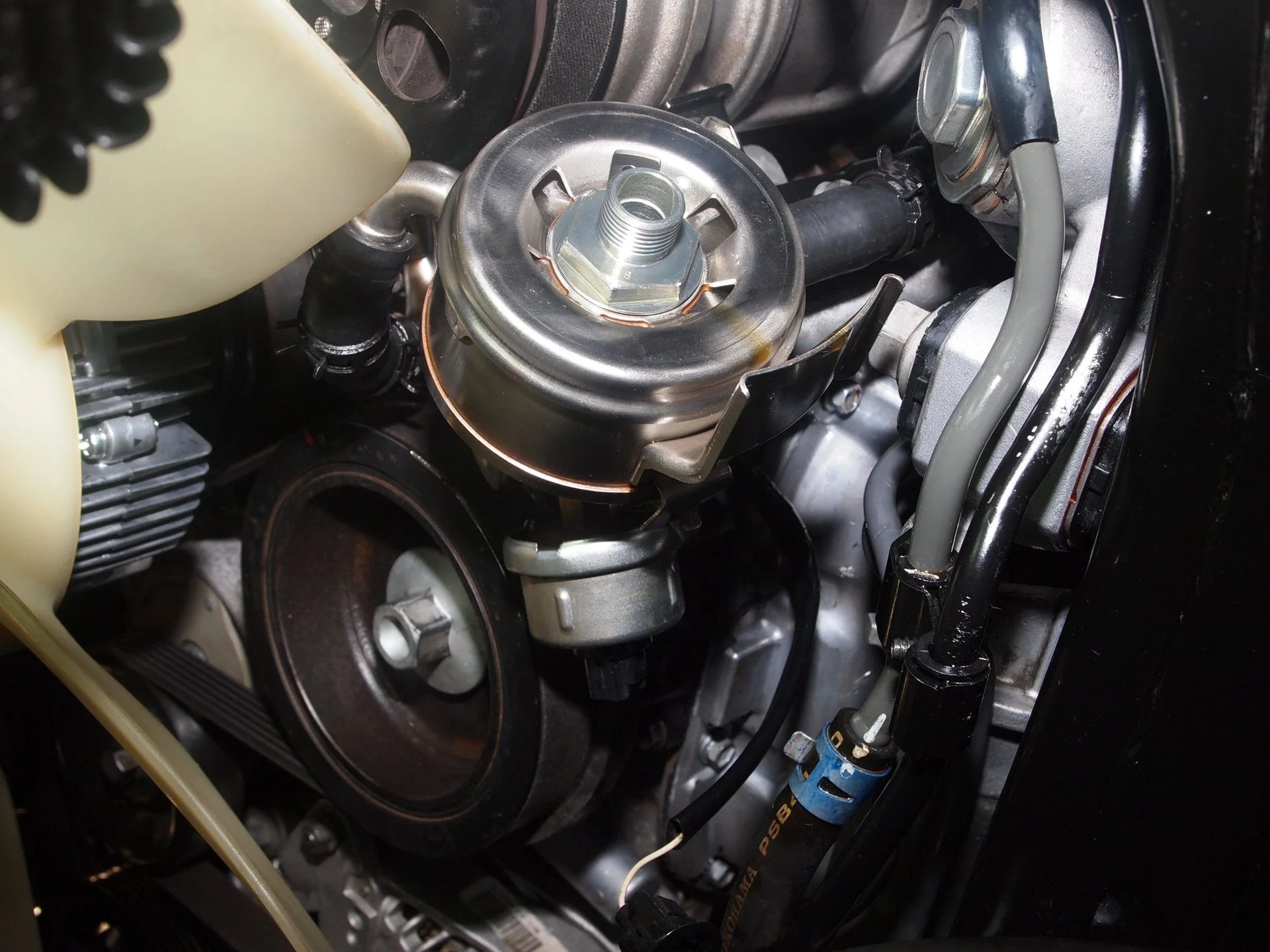 Oil filter bracket & cooler seals (7).webp