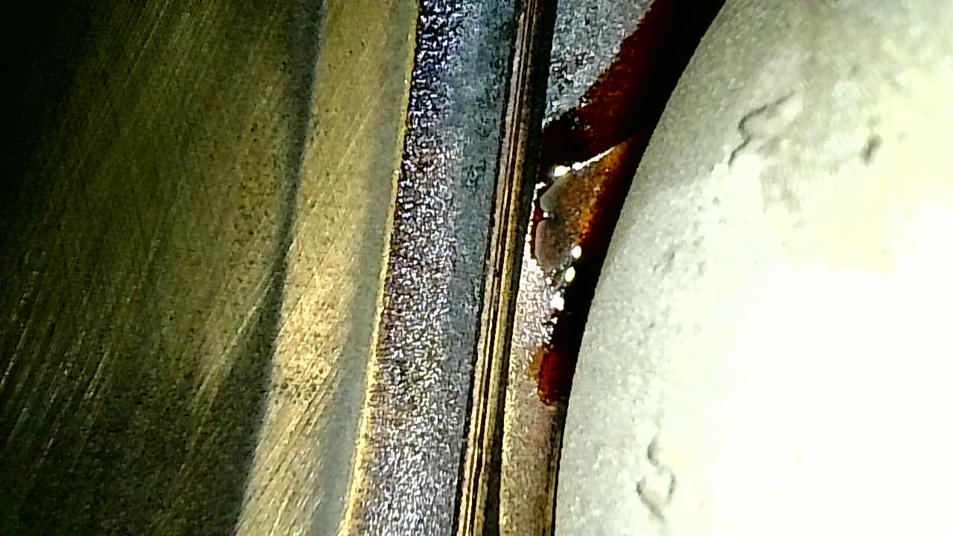 Oil leak.webp