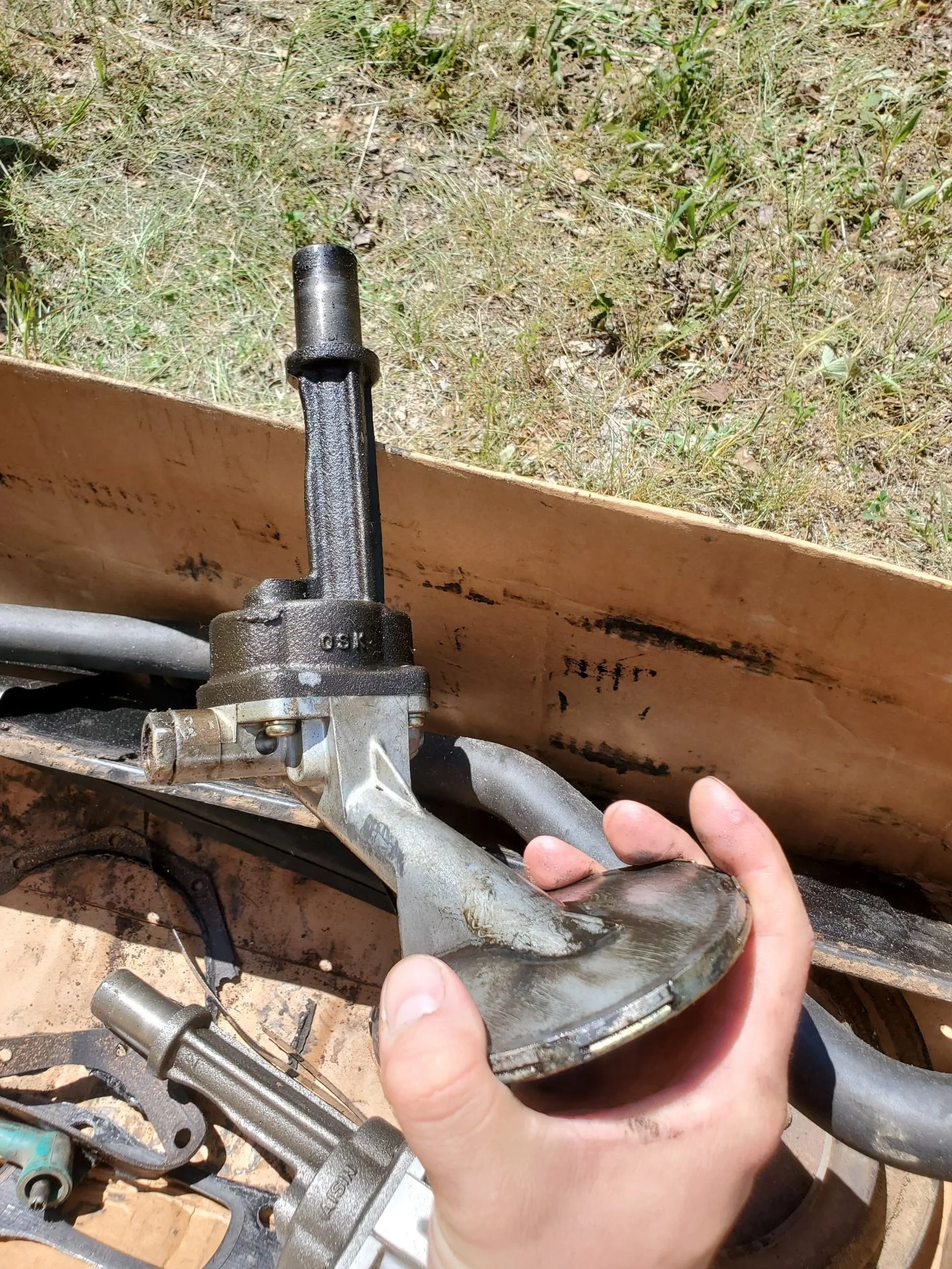 Oil pump pickup.webp