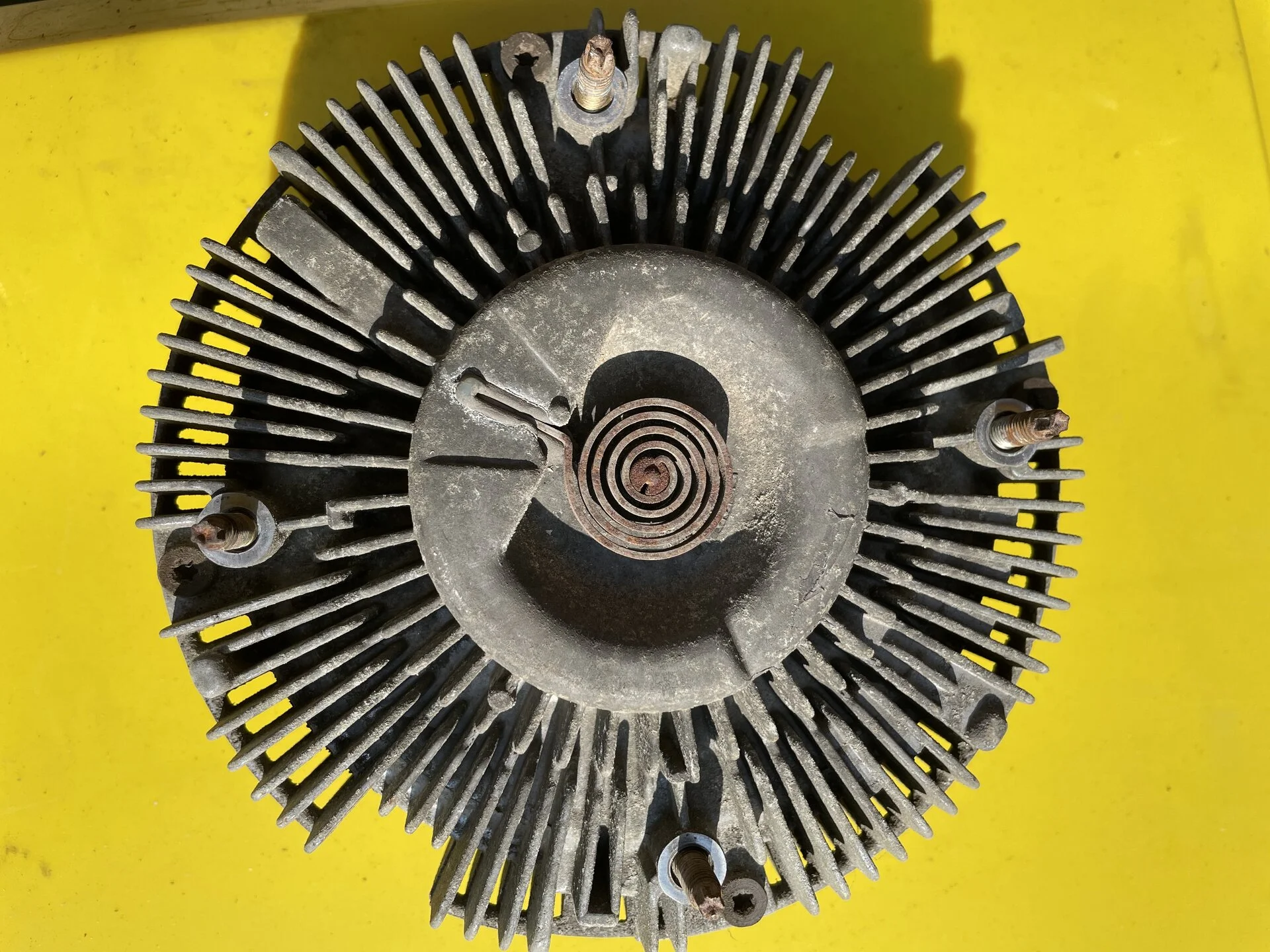 old fan clutch 1.webp