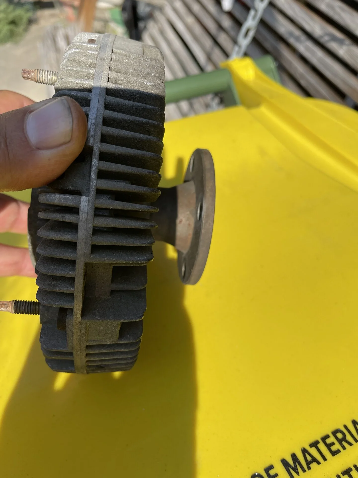 old fan clutch 2.webp