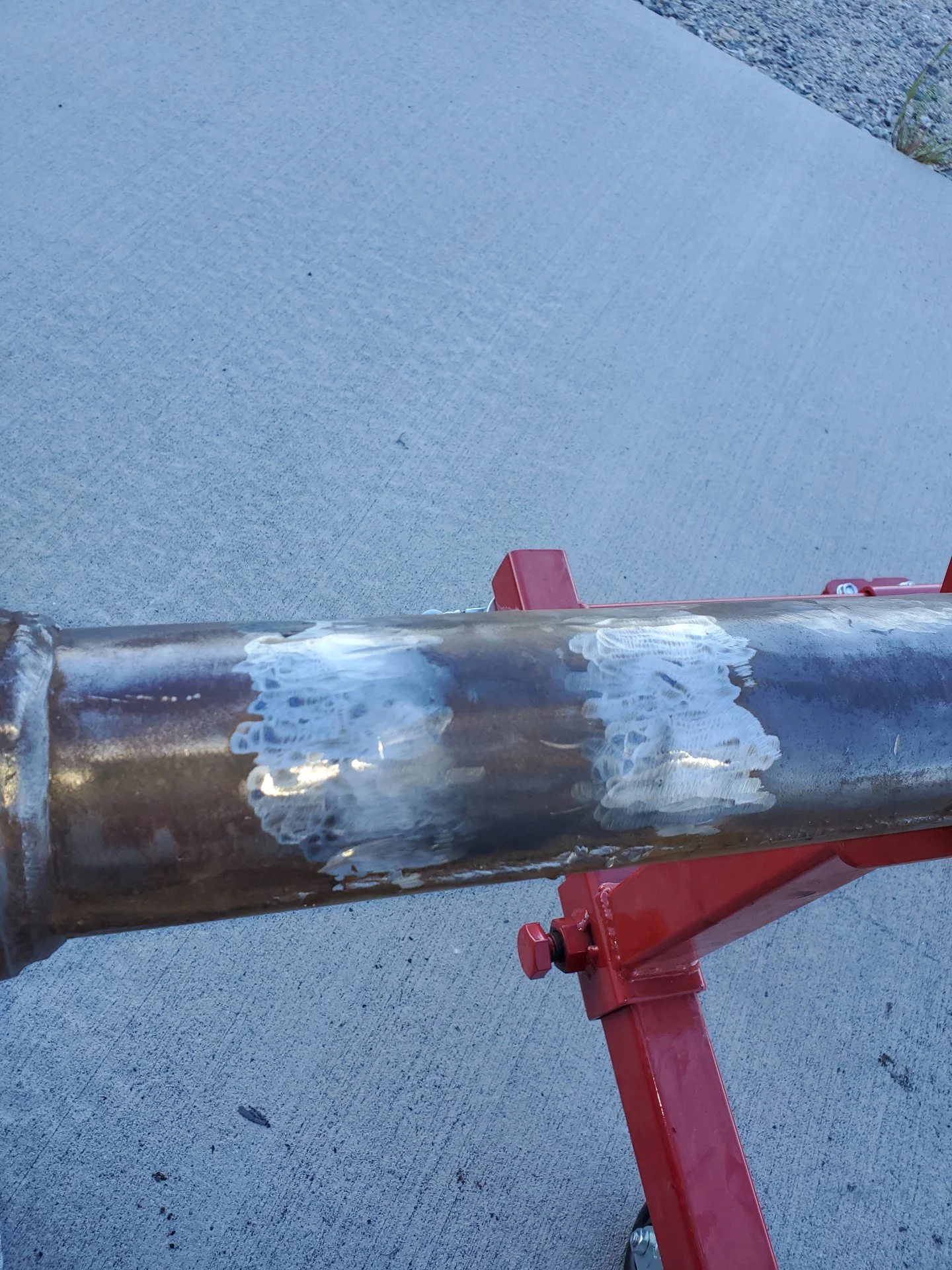 OLD PERCH WELDS GROUND OFF ON THE LONG SIDE.webp