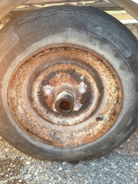 old tire.jpg