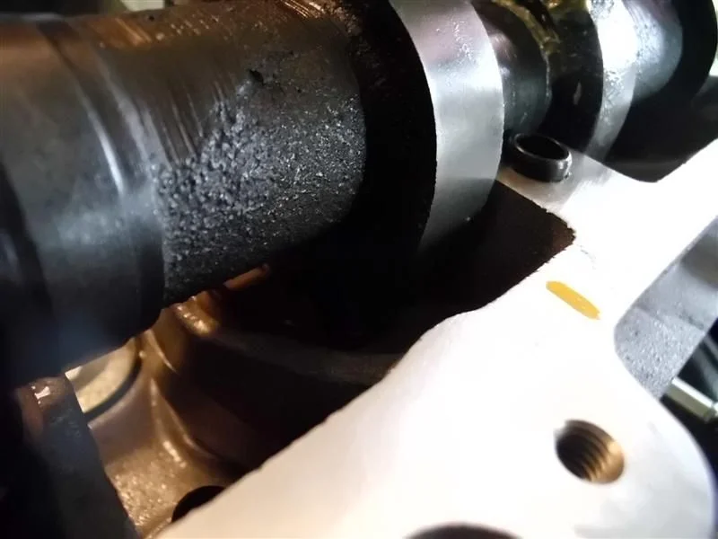 overhead cams 002 (Medium).webp