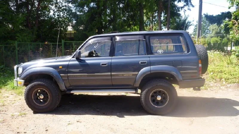 1991 HDJ81 with Lockers