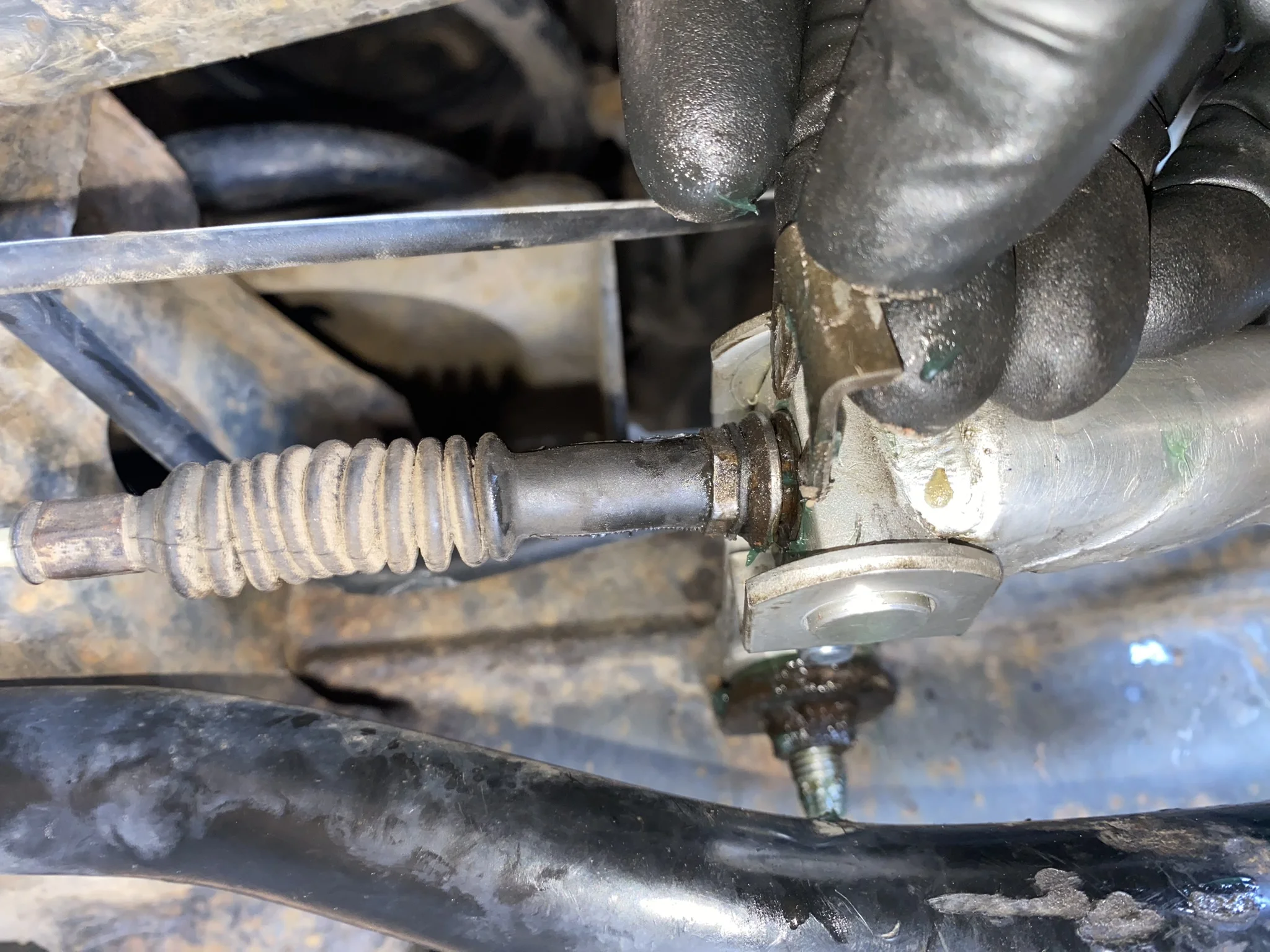 Parking, bell cranke & #2 cable (18).JPEG