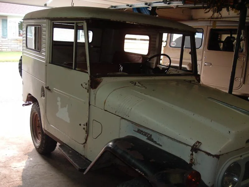 Pass front  62 FJ40.webp