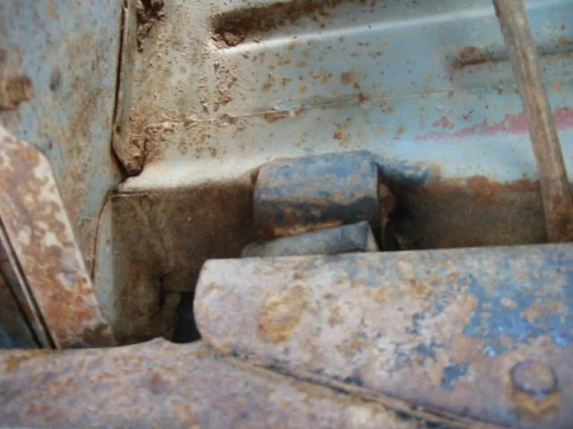 Pass side floorboard 2 underneath.webp