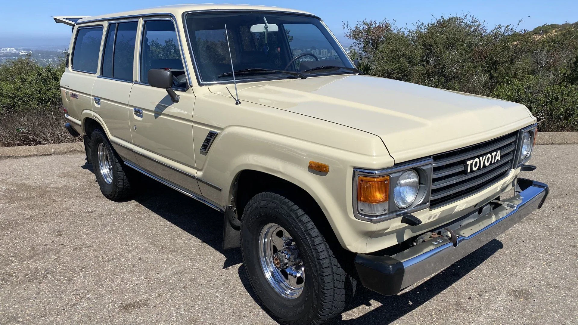 San Diego, 1987 Toyota Land Cruiser FJ60