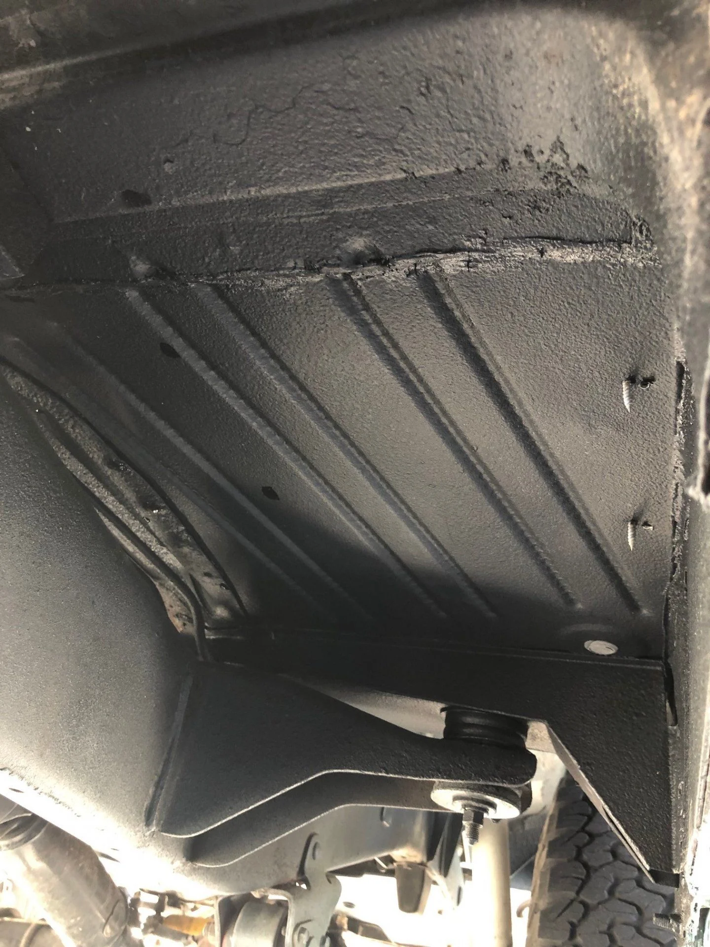 passenger floor & mount.jpg