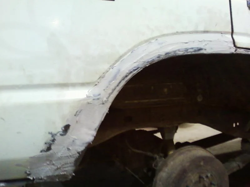Passenger rear well, bondo.webp