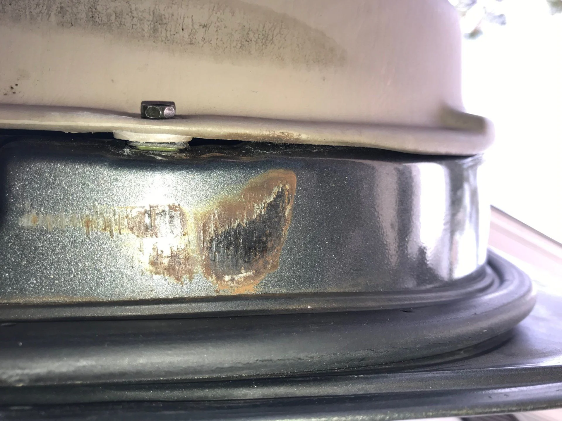 Rust at Windshield | IH8MUD.com Forum | Toyota, Lexus & Off-Road ...