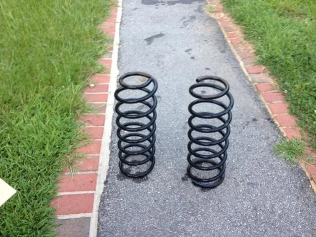 2 Sets of Coil Springs for 80 or 100 | IH8MUD Forum | Toyota, Lexus ...