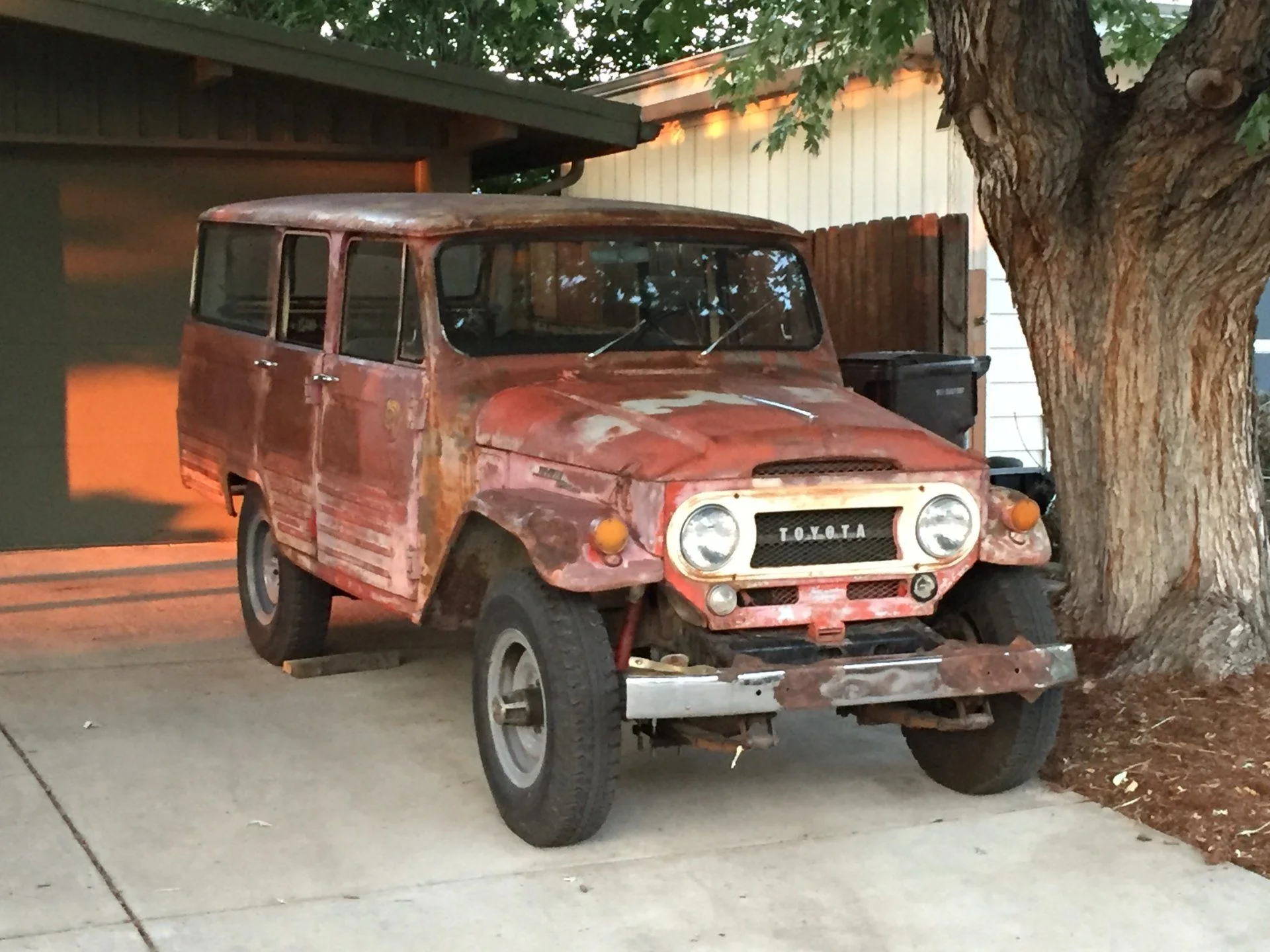 Boulder Colo 1966 FJ45LV and 1976 FJ55 wagons