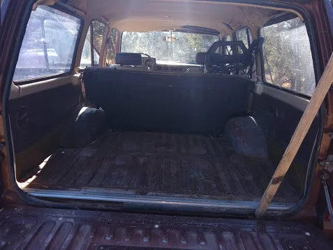 got sell it 1983 FJ  60 $4,500