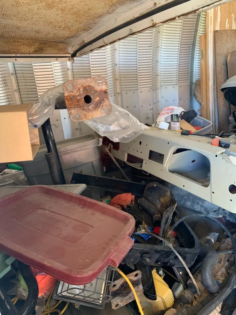 Feeler: Utah 1980 FJ40 in pieces