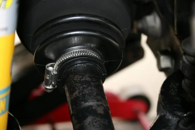 Picture 47 - New style hose clamp with the stock one removed..jpg