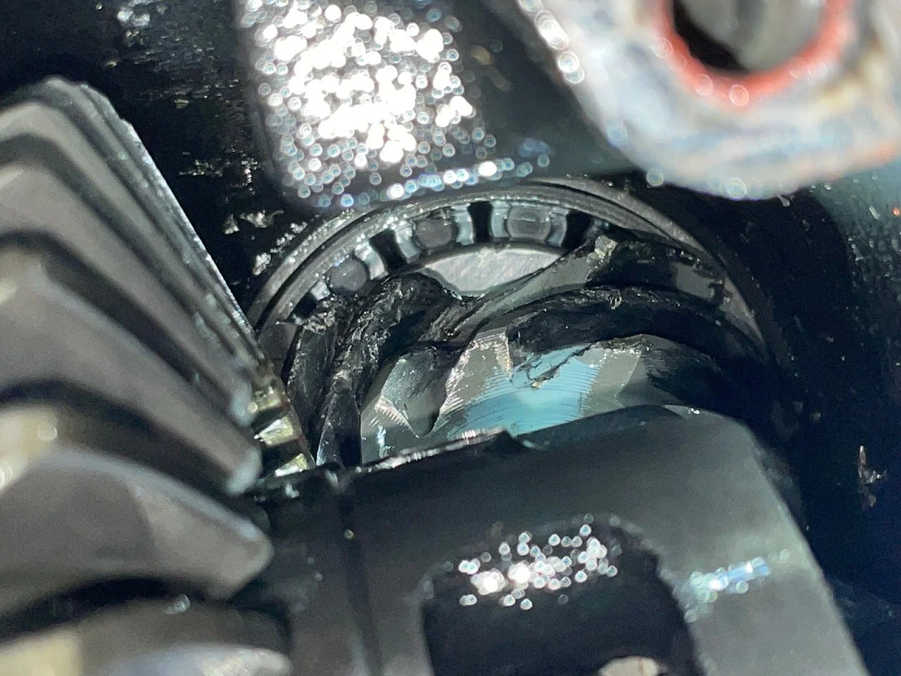 Pinion_Broken.webp