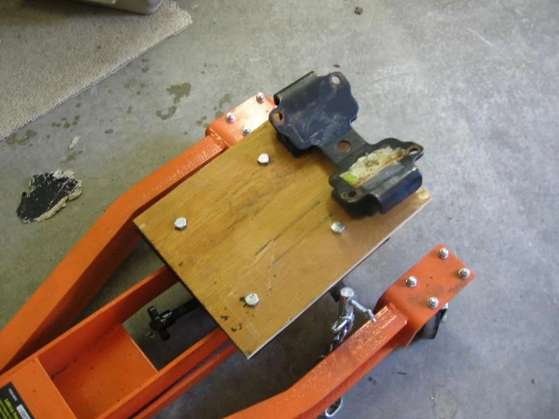 plywood plus mount.webp