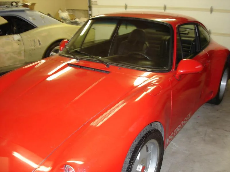 Porsche new pics 002.webp