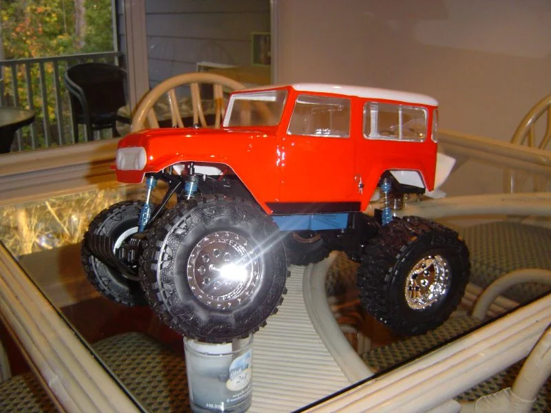 Poser.webp