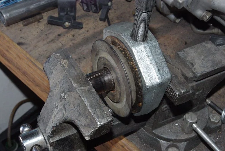 Pressing out bearing-sm.webp